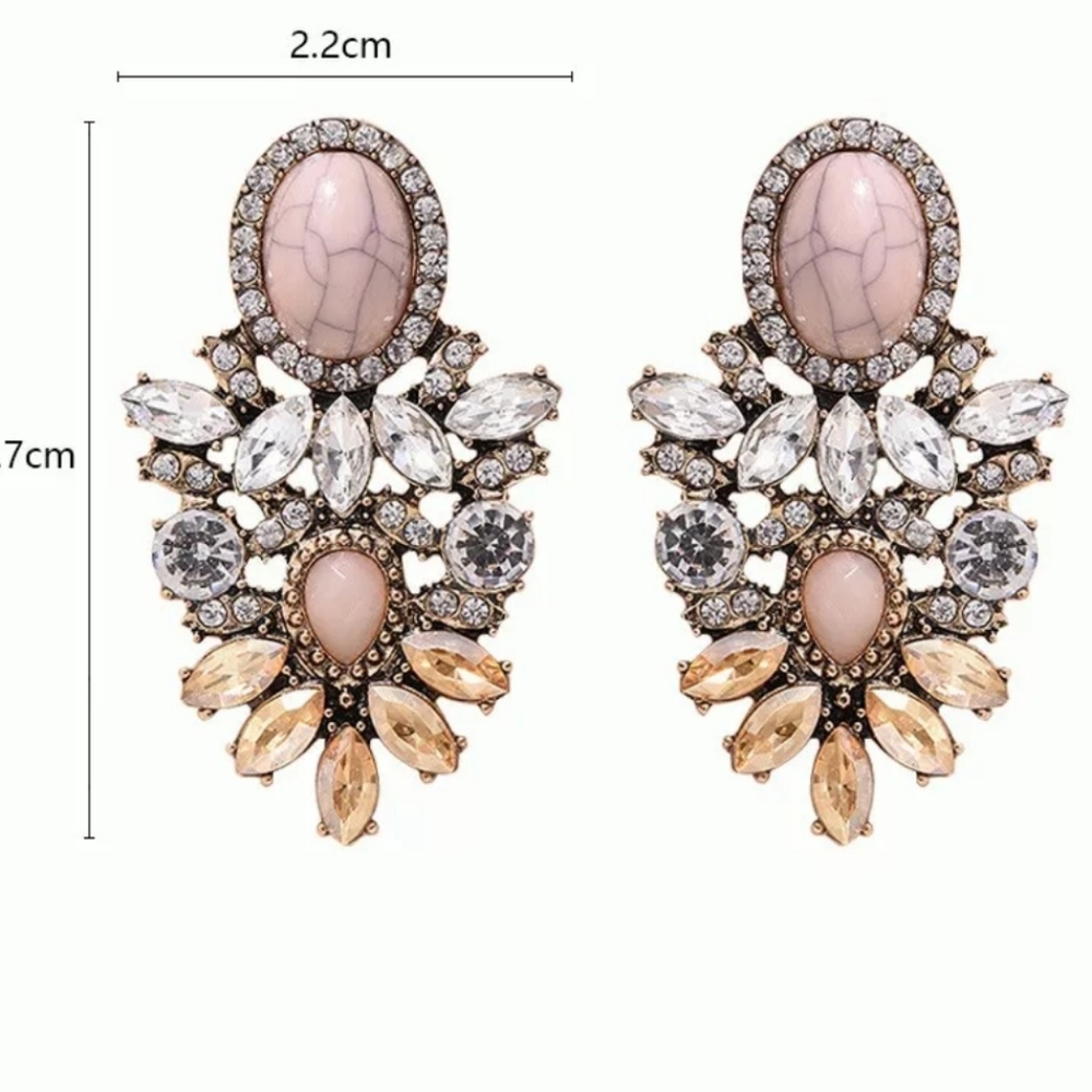 XCordeliaxx Multi Stone Post Earrings - Picture 6 of 6